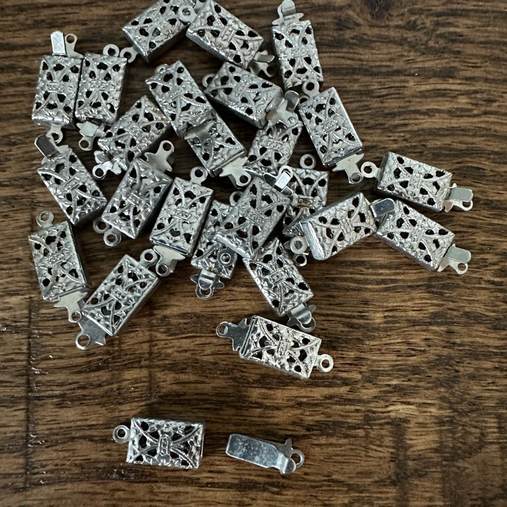 New Vintage Silver Filigree Box Clasps - 25 Pieces